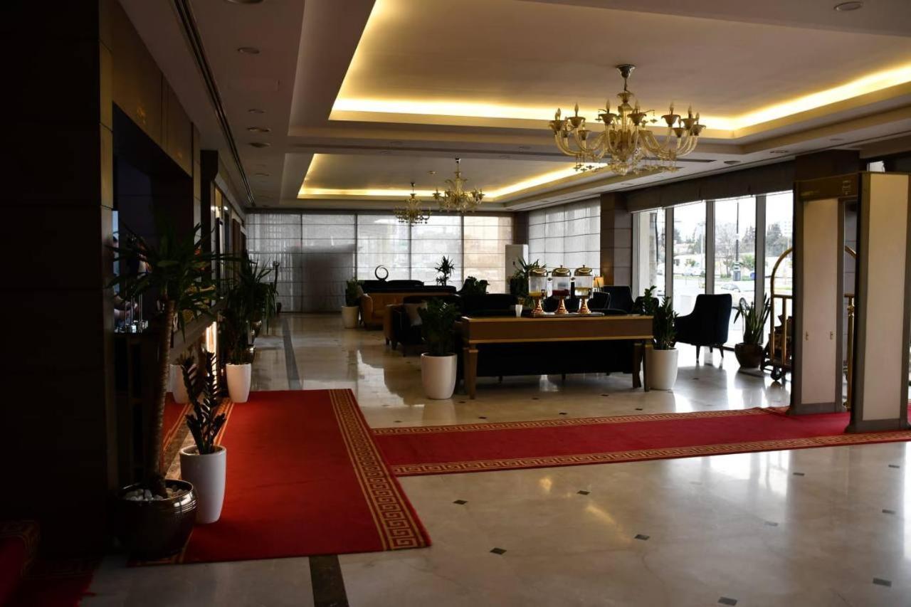 Hotel Hilen De Ville Erbil Exteriör bild